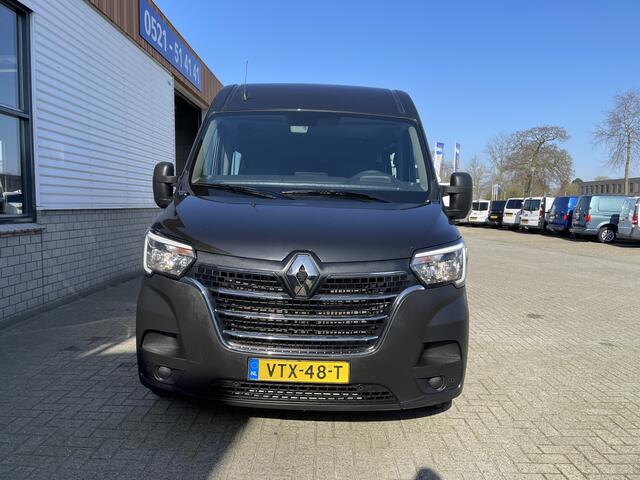 Renault MASTER T35 2.3 dCi 180pk autoaat L3H2 DC 6 persoons Energy Comfort / vaste prijs rijklaar ¤ 28.950 ex btw / lease vanaf ¤ 518 / pdc rondom / trekhaak 2500 kg / sidebars / airco / cruise / navi !
