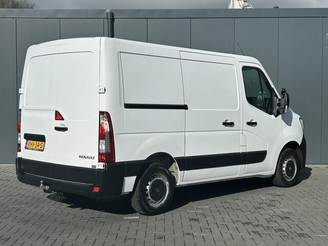 Renault MASTER 2.3 dCi 136 PK / 2x SCHUIFDEUR / L1H1 / 1e. EIG. / 2.5 TONS TREKHAAK / AIRCO / CRUISE / 3-ZITS