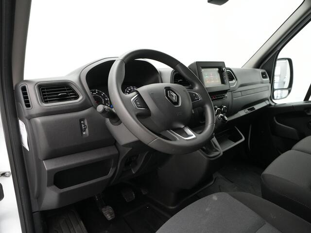 Renault MASTER T35 2.3 dCi 135 L2H2 Work Edition Navigatie Camera Trekhaak Imperial