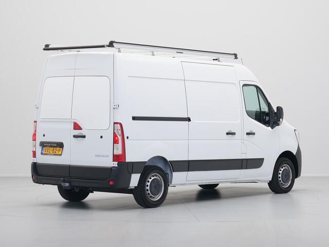 Renault MASTER T35 2.3 dCi 135 L2H2 Comfort Navigatie Trekhaak Airco Cruise Carplay Camera