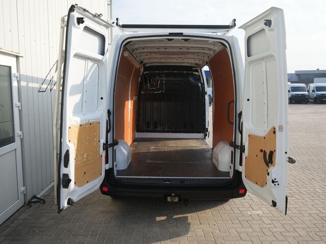 Renault MASTER T35 2.3 dCi 135 L3H2 - All seasonbanden - Imperiaal - Trekhaak