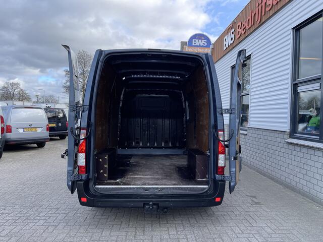 Renault MASTER T35 2.3 dCi 145pk L2H2 Energy / vaste prijs rijklaar ¤ 19.950 ex btw / lease vanaf ¤ 366 / blauw metallic / airco / cruise / trekhaak 2500 kg / navigatie / achteruit rijcamera !