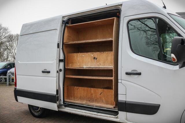 Renault MASTER FWD T33 L2H2 FWD dCi 130