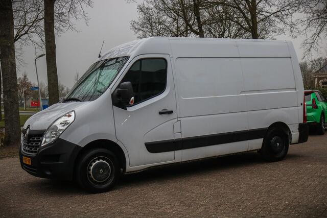 Renault MASTER FWD T33 L2H2 FWD dCi 130