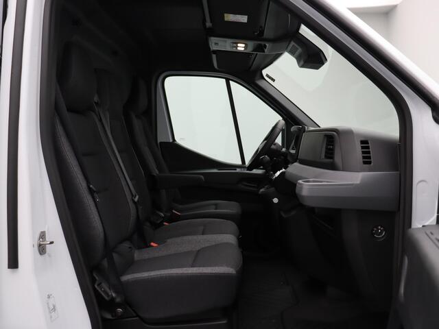 Renault MASTER T35 2.0 dCi 130pk L2H2 Advance | Trekhaak | Laadruimtepakket | Reservewiel |