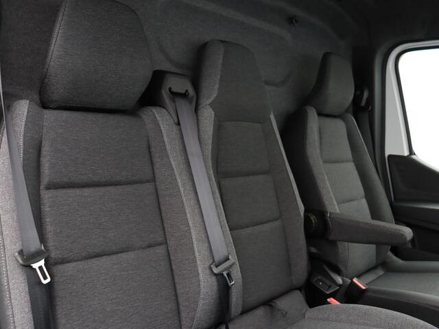 Renault MASTER T35 2.0 dCi 130pk L2H2 Advance | Trekhaak | Laadruimtepakket | Reservewiel |