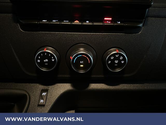 Renault MASTER 2.3 dCi 150pk L2H2 Euro6 Airco | Imperiaal | LED | Navigatie | Camera | 2500kg Trekhaak Cruisecontrol, Parkeersensoren, Bijrijdersbank