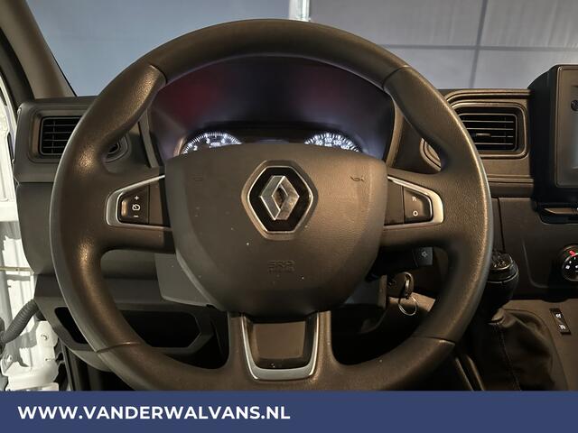 Renault MASTER 2.3 dCi 136pk L2H2 Euro6 Airco | Camera | Navigatie | Cruisecontrol | 2500kg Trekhaak, Parkeersensoren, bijrijdersbank