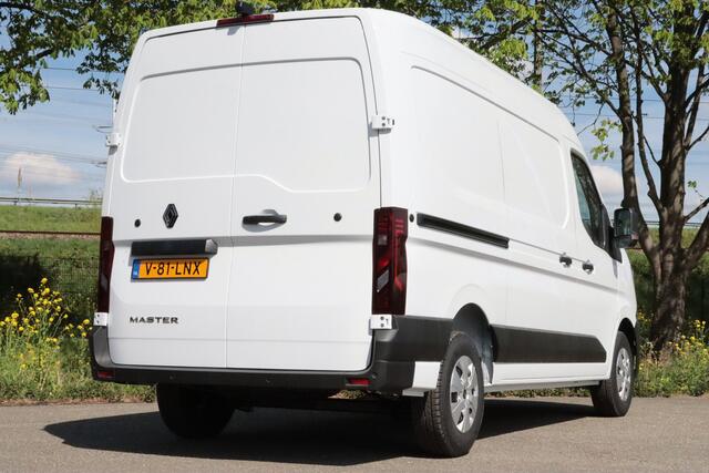Renault MASTER T35 2.0 dCi 150 L2H2 Extra | 3 ZITPL | NAVI | AIRCO | CAMERA | CRUISE |