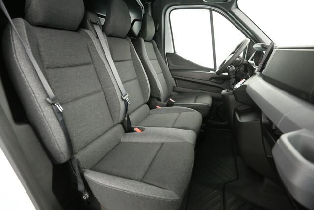 Renault MASTER T35 2.0 dCi Advanced L2H2 | NIEUW | BPM VRIJ | Airco LED Cruise Camera Carplay Navi 3 Persoons PDC