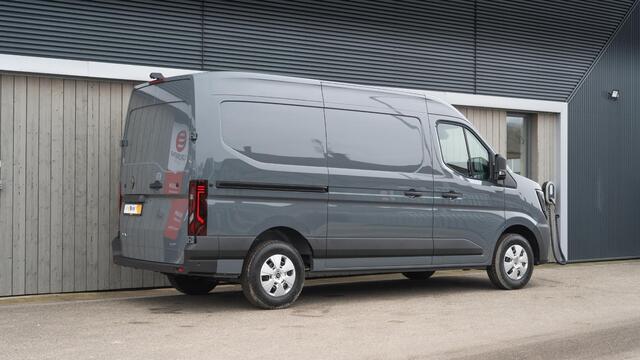 Renault MASTER T35 2.0 dCi 150 L2H2 Extra | Nieuw Model | Camera | Parkeersensoren | Apple Carplay