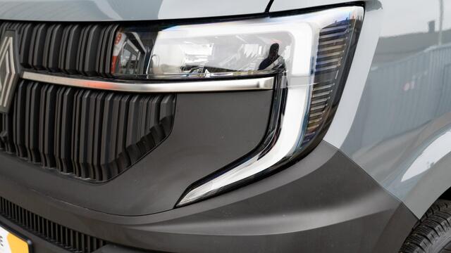Renault MASTER T35 2.0 dCi 150 L2H2 Extra | Nieuw Model | Camera | Parkeersensoren | Apple Carplay
