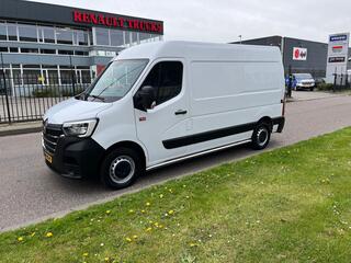 renault-master-180.35-red-edition-l