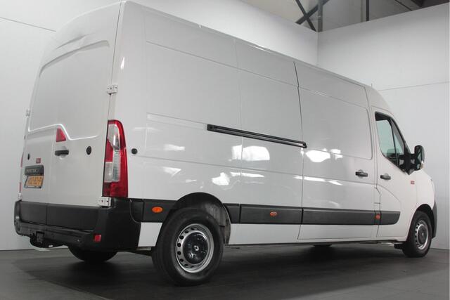 Renault MASTER T35 2.3 dCi 135 L3H2 - 3 pers. - Cruise / Trekhaak