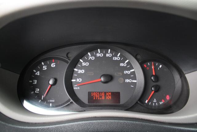Renault MASTER T35 2.3 dCi L3 H2 navi airco dl 3000 trgw