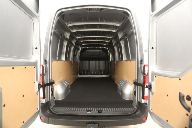Renault MASTER T35 2.3 dCi 135 L3H2 NIEUW | BPM VRIJ | Airco Cruise Camera Navigatie PDC 3 Persoons LED Trekhaak