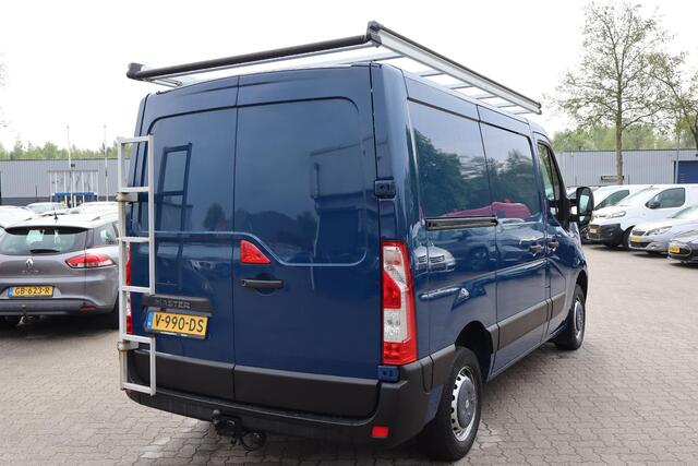 Renault MASTER T28 2.3 dCi L1H2 Navigatie, Radio cd speler, Elektrische ramen, Imperiaal, Trekhaak