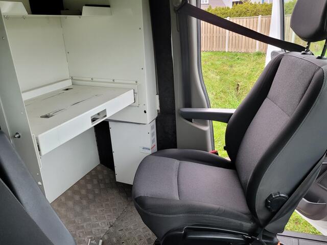 Renault MASTER T35 2.3 dCi L2H2,trekhaak 2500 kg