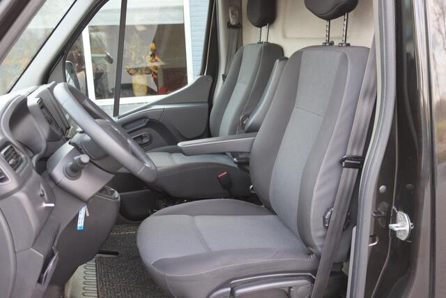 Renault MASTER T35 2.3 dCi 180 L2H2 Energy Work Edition Airco, Navigatie, Climate Control, Schakel, 180PK, DAB,