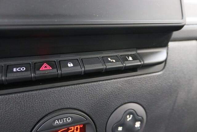 Renault MASTER T35 2.3 dCi 180 L2H2 Energy Work Edition Airco, Navigatie, Climate Control, Schakel, 180PK, DAB,