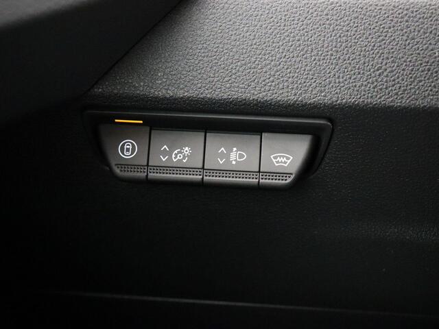 Renault MASTER E-Tech T35 L2H2 Advance long range 87 kWh | Laadruimtebetimmering | Achteruitrijcamera | Elek. verwarmbaar voorruit | Vierseizoenbanden |