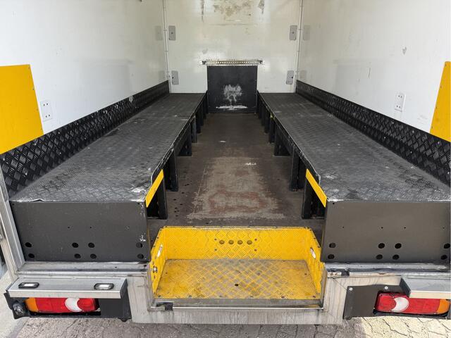 Renault MASTER 150pk Automaat Luchtvering Airco Cruise Control Plancher Foodtruck Meubelbak Paardenwagen