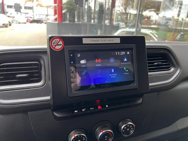 Renault MASTER 2.3 dCi 145 T35 L3 EL | Bakwagen | Laadlift Dhollandia | Apple Carplay | Achteruitrijcamera