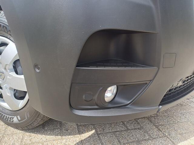 Renault MASTER L2H2 135.35 FG LUXE Clima, PDC, Camera, Navi, Blindspot, NETJES