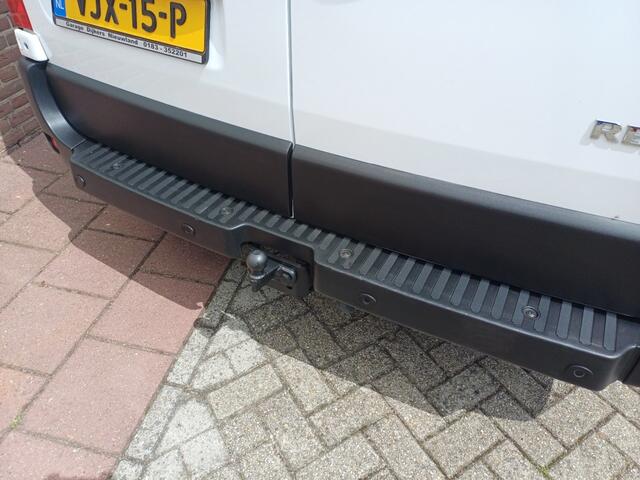 Renault MASTER L2H2 135.35 FG LUXE Clima, PDC, Camera, Navi, Blindspot, NETJES