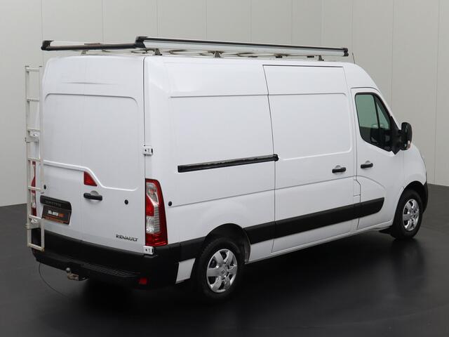 Renault MASTER 2.3DCI 130PK L2H2 Imperiaal | Trekhaak | Kastinrichting | Airco | Cruise | Navigatie | 3-Persoons