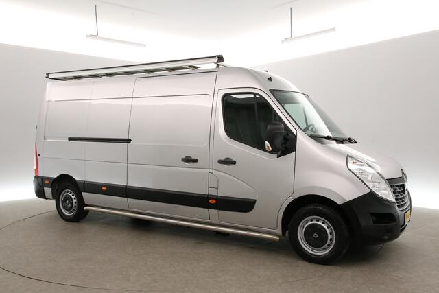 Renault MASTER T35 2.3 dCi L3H2 146PK Airco Cruise Navigatie Trekhaak PDC 3 Persoons Imperiaal