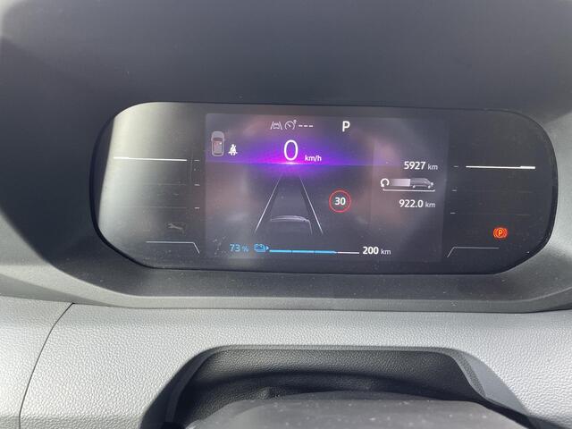 Renault MASTER E-Tech T35 L3H2 Advance long range 87 kWh / NEW Master E-Tech, volledig ingericht volgens POSTNL norm (direct beschikbaar, vraag naar de voorwaarde)