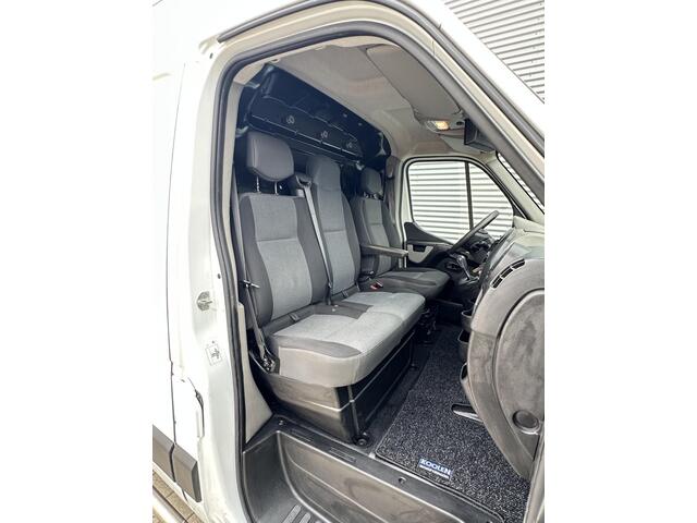 Renault MASTER T35 2.3 dCi L2H2 Automaat|Trekhaak|Navi