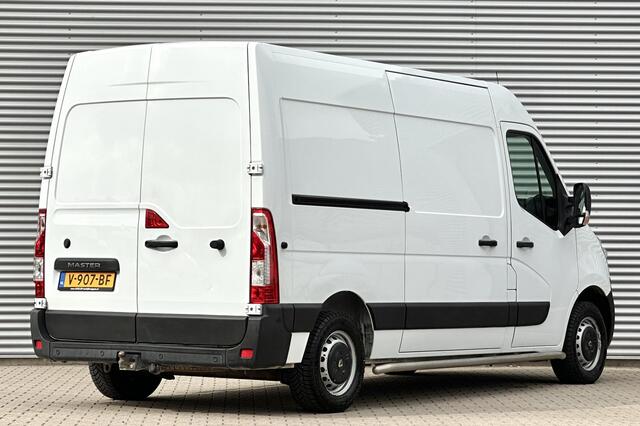 Renault MASTER T35 2.3 dCi L2H2 Automaat|Trekhaak|Navi