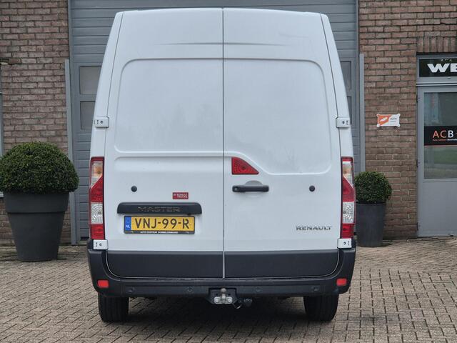 Renault MASTER T35 2.3 dCi 135 L2H2 Comfort Airco / Cruise control / Achteruitrijcamera. Marge! Nette bus.