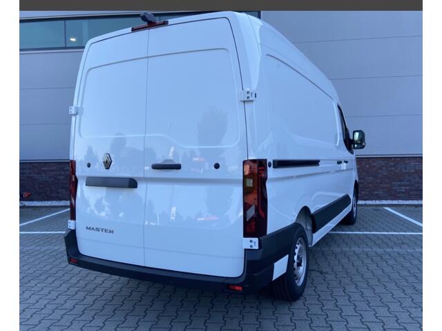 Renault MASTER T35 2.0 dCi 130 L2H2 Start Carplay / Camera / Airco