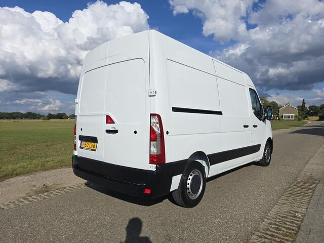 Renault MASTER T35 2.3 dCi 135 L2 H2 - 135 Pk - Euro 6 - Airco - Cruise Control