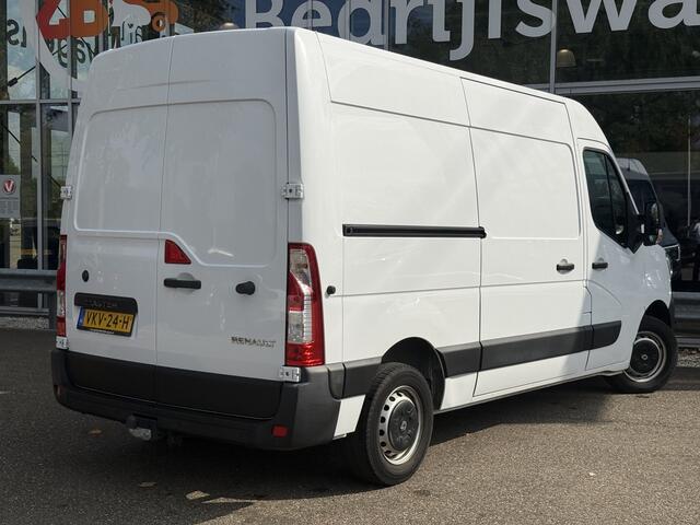 Renault MASTER T35 2.3 dCi 135 L2H2 | Trekhaak | Navi | Carplay | Cruisec. | LED