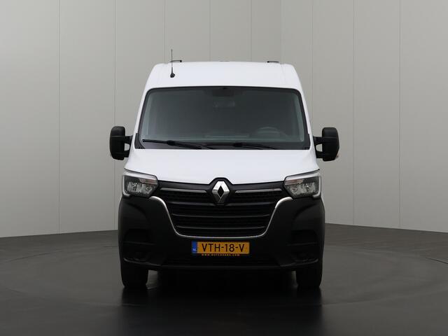 Renault MASTER 2.3DCi 135PK L2H2 Werkplaats | Kastinrichting | Airco | Cruise | Trekhaak 2500Kg