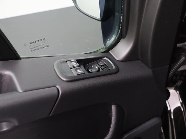 Renault MASTER 2.3DCI 180PK L3H2 Dubbele Cabine Black Edition | Multimedia | Airco | Cruise | Inrichting | Trekhaak