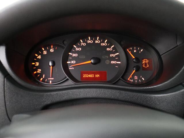 Renault MASTER 2.3DCi 170PK L2H2 | 2xSchuifdeur | Airco | Cruise | 3-Persoons