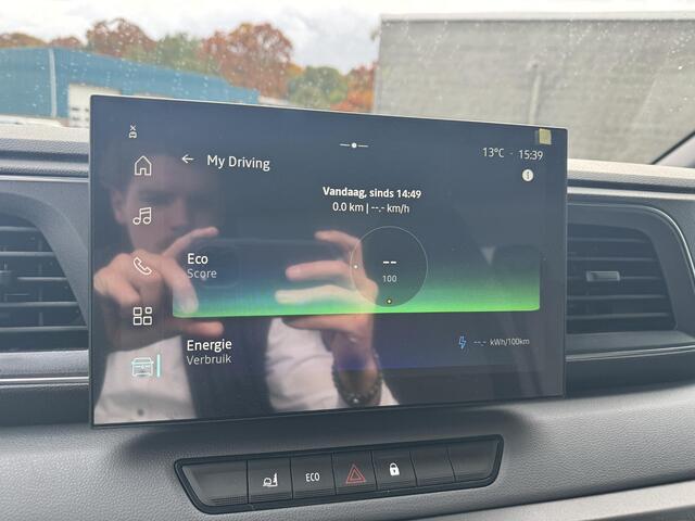 Renault MASTER E-Tech T35 L3H1 Advance long Range Bakwagen met Laadklep