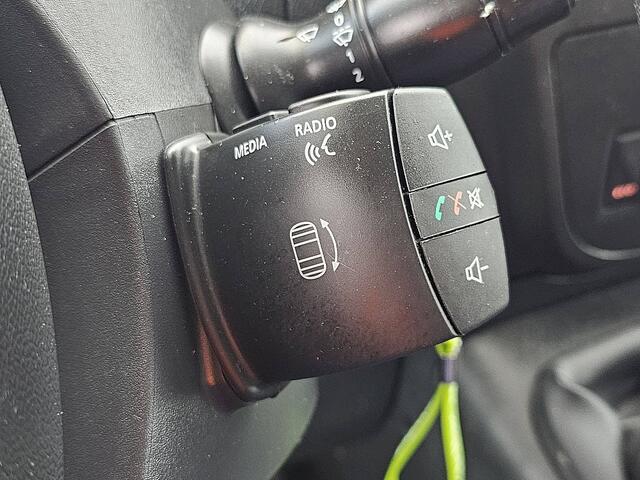 Renault MASTER T35 2.3 dCi 135 L2H2 DC Airco 130Pk Oh-Historie 1e Eigenaar Euro6!