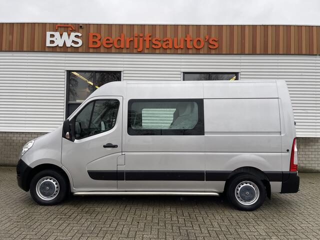 Renault MASTER T35 2.3 dCi 130pk L2H2 bpm vrij / euro 6 diesel / vaste prijs rijklaar ¤ 19.950 ex btw / DC 7 persoons / zilver metallic / trekhaak 2500 kg / airco / cruise / navigatie