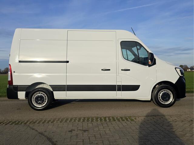 Renault MASTER T35 2.3 dCi L2 H2 - 150 Pk - Euro 6 - Airco - Cruise Control