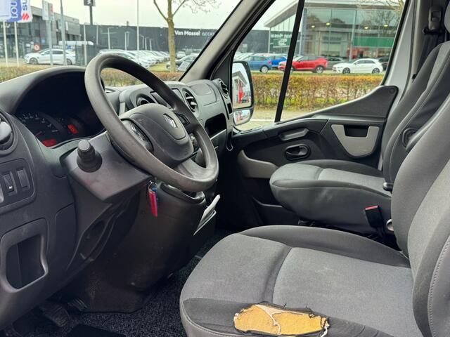 Renault MASTER 320 hours