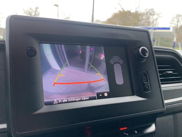 Renault MASTER T35 2.3 dCi 150 L2H2 Energy Work Edition | Dodehoekdetectie | Achteruitrijcamera | Sidebars | houten platen laadcabine