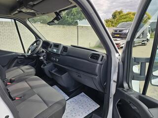 renault-master-t35-2.3-dci-meubelba