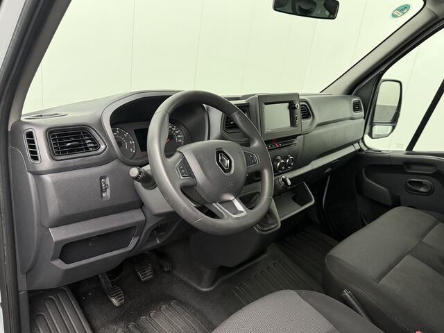 Renault MASTER 2.3DCi 165PK Bakwagen+Laadklep | 2.33 Laadbakhoogte | Navigatie | Airco | Cruise | 3-Persoons