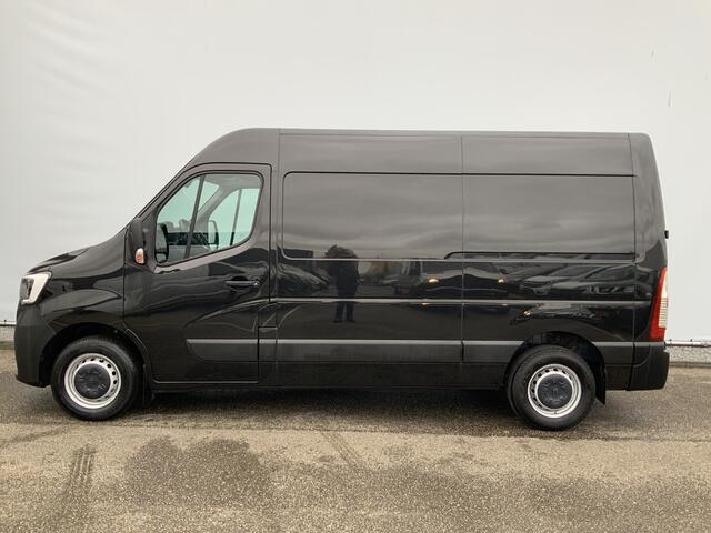 Renault MASTER T35 2.3 dCi 150 L2H2 Airco Cruise Camera 3 Zits Navi Trekhaak 2500 kg Euro 6